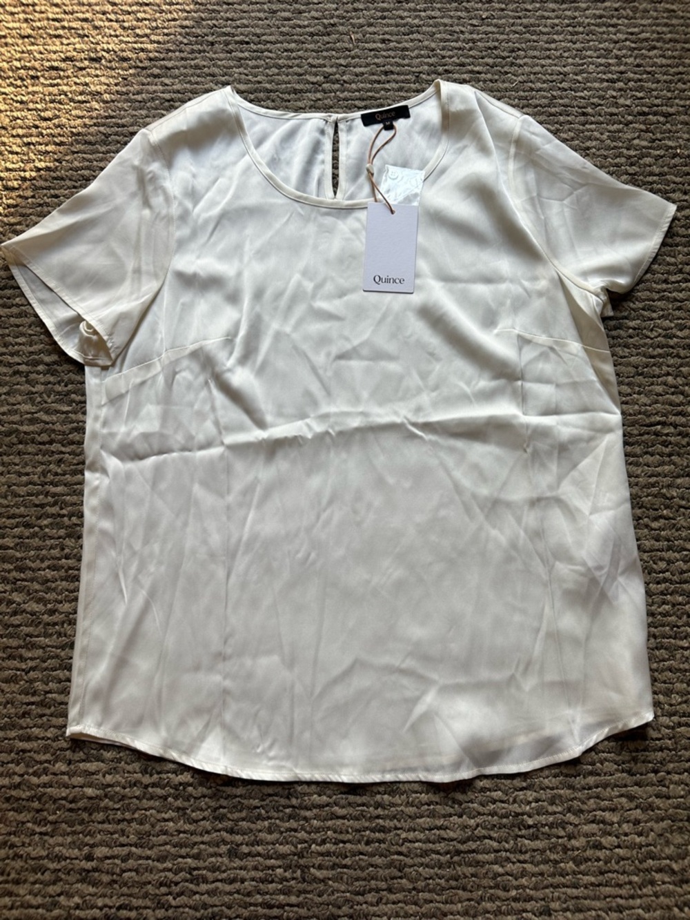 NWT Quince Blouse Womens M Off White Scoop Neck Short Sleeve Silk Stretch